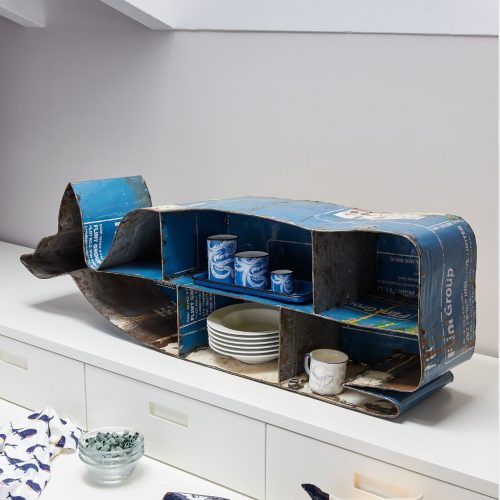 Estantería ballena en chapa de bidones reciclados