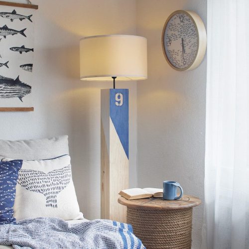 Lámpara de pie forma de boya