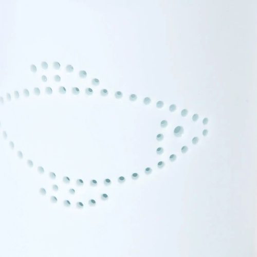 Portavelas de cerámica blanca con pez