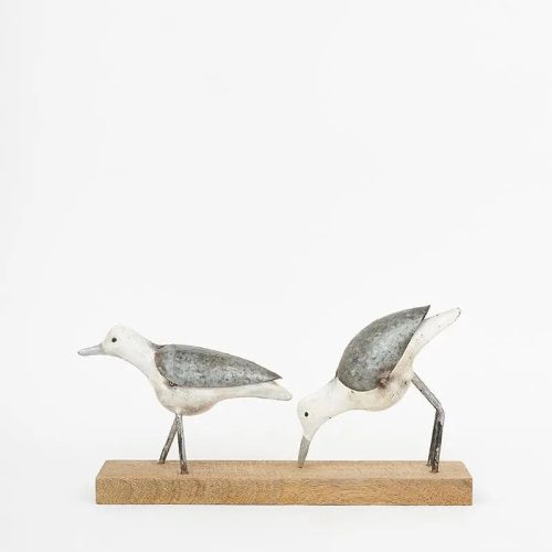2 pájaros con base de madera