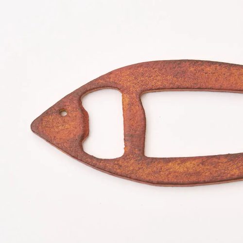 Abrebotellas pez de hierro