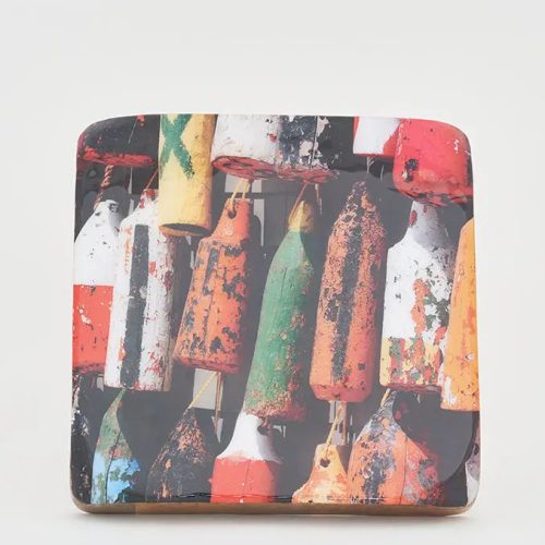 Foto sobre taco de madera boyas