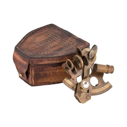 Sextante con estuche de cuero 13cmx10cm