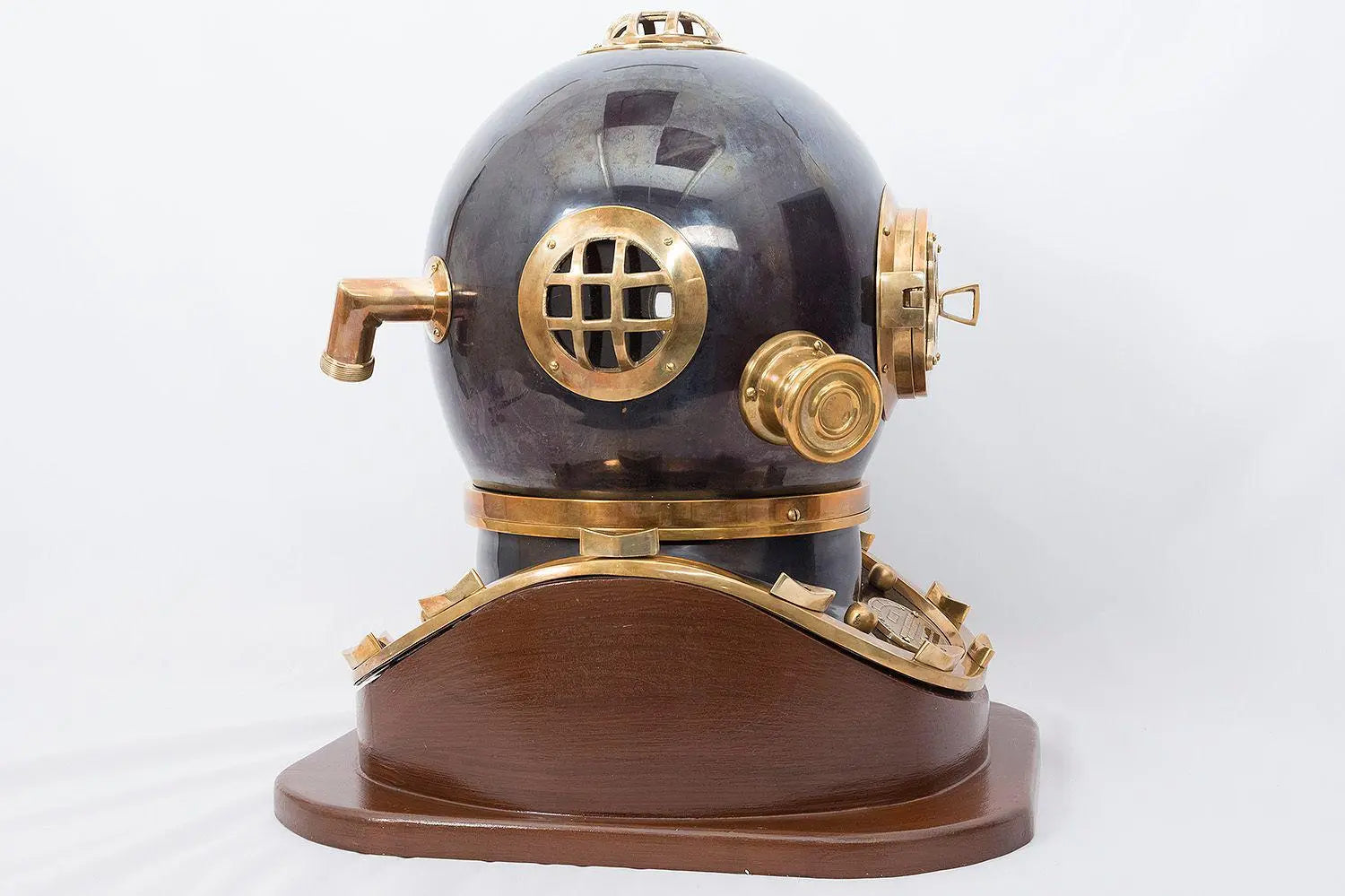 Cabeza buzo envej. con base